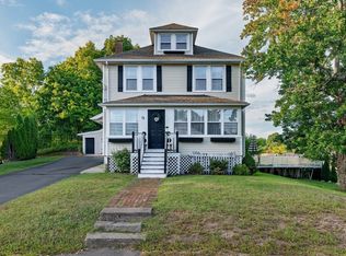 18 Vine St, Milford, MA 01757