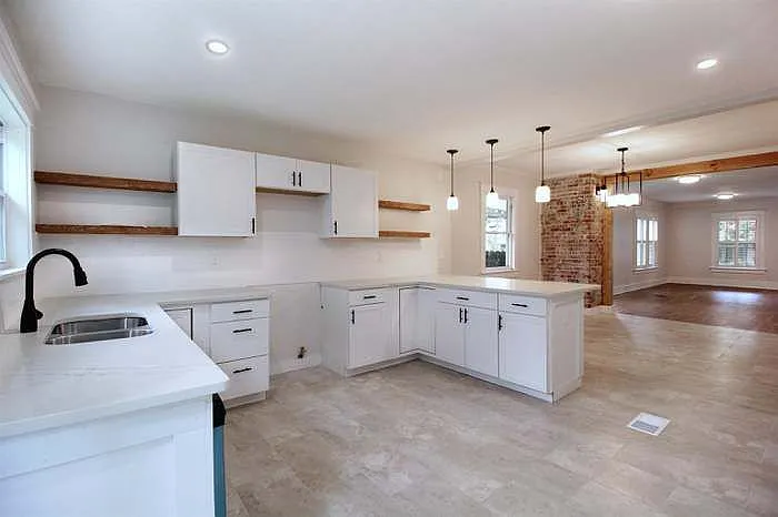 2027 Higbee Ave — Photo 14
