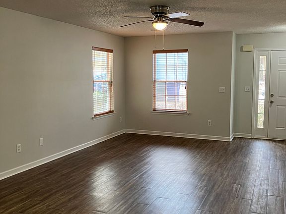 Living room (2)_01172023