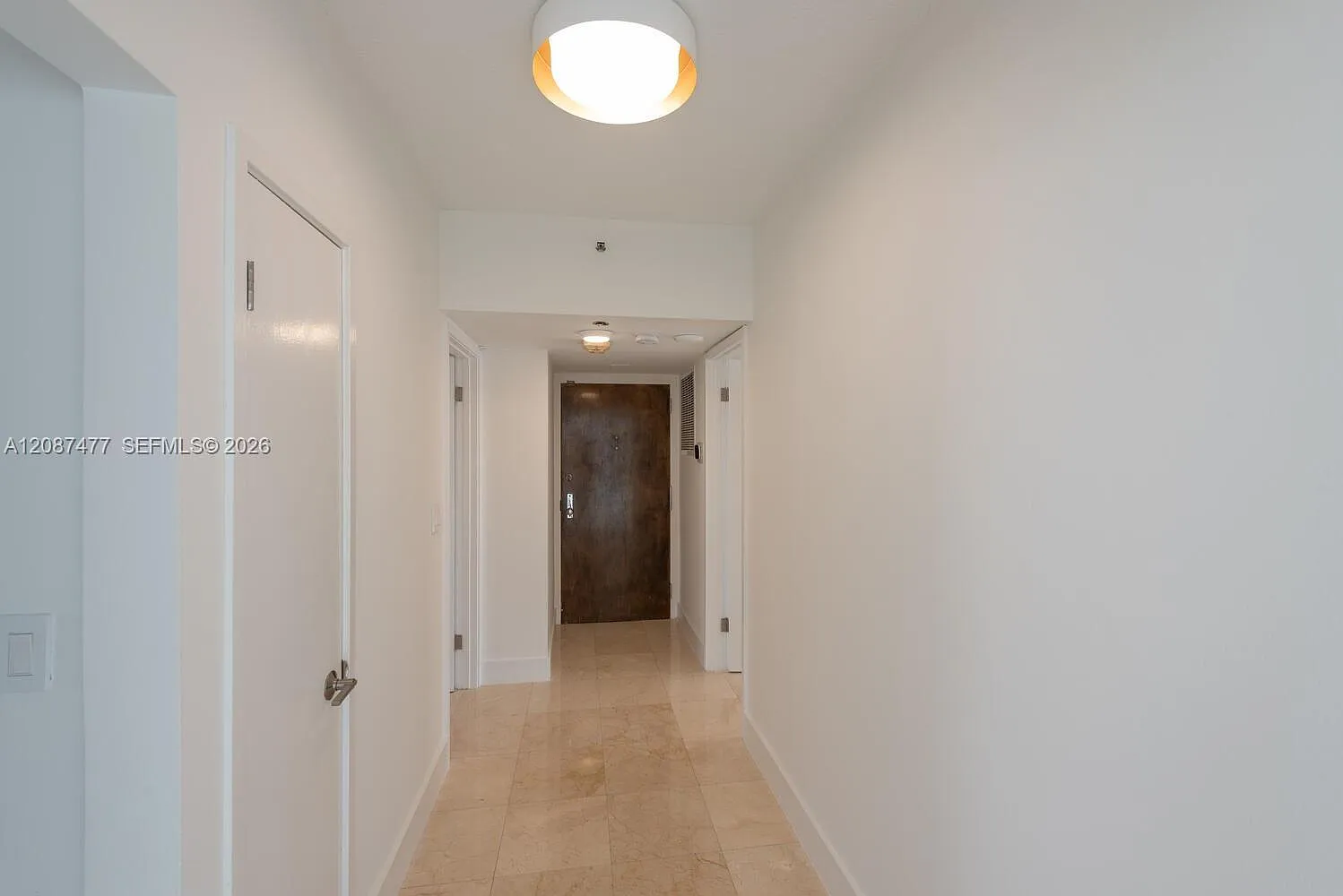 2 bed, 1697 sqft, $6,150 — Photo 1