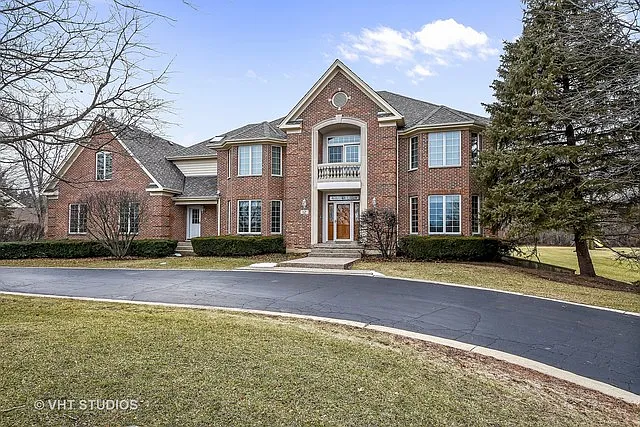 12 Stone Ridge Dr photo 1