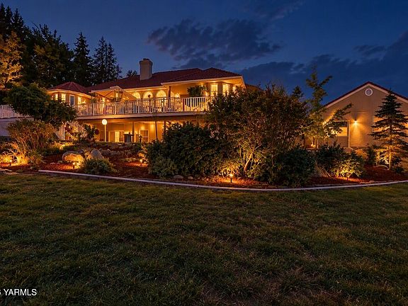 2nd image of 121 Basalt Springs Way