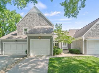 6724 W 126th Pl, Overland Park, KS 66209