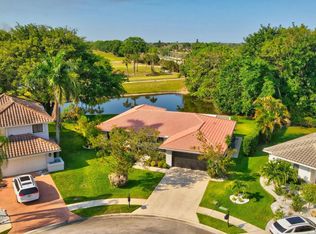 10049 Harbourtown Ct, Boca Raton, FL 33498