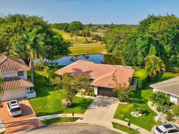 10049 Harbourtown Court, Boca Raton, FL 33498