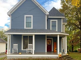 341 E Park St, Du Quoin, IL 62832