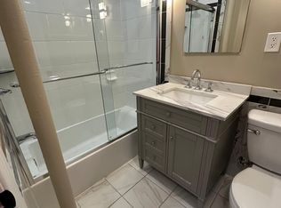 25 Coligni Ave #4, New Rochelle, NY 10801