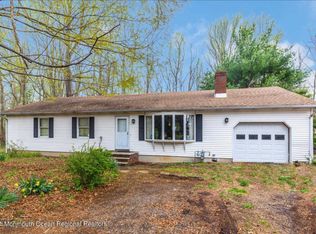 45 School Rd E, Marlboro, NJ 07746