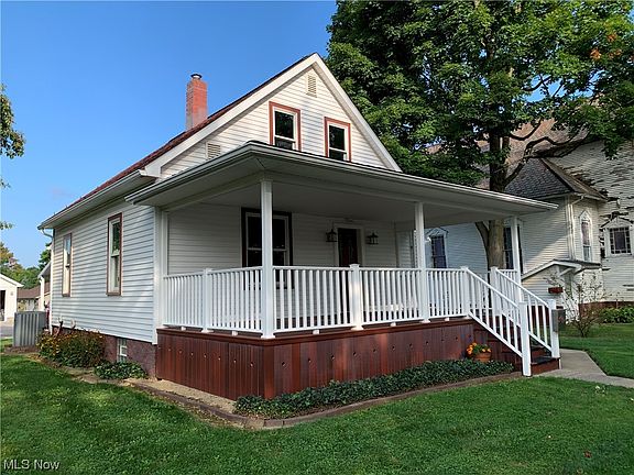 3rd image of 109 S Middle St