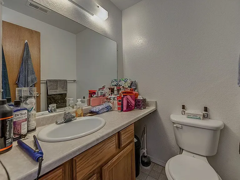 724 W 1720 N #109 — Photo 12