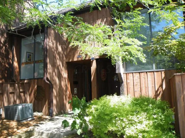 5034 Smoketalk Ln, Westerville, OH 43081