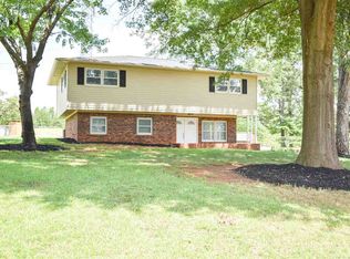 214 Rosecrest Rd, Spartanburg, SC 29303