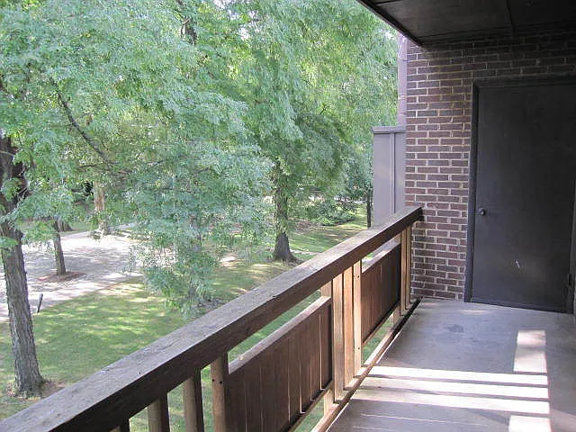 601 S Trenton Ave — Photo 7