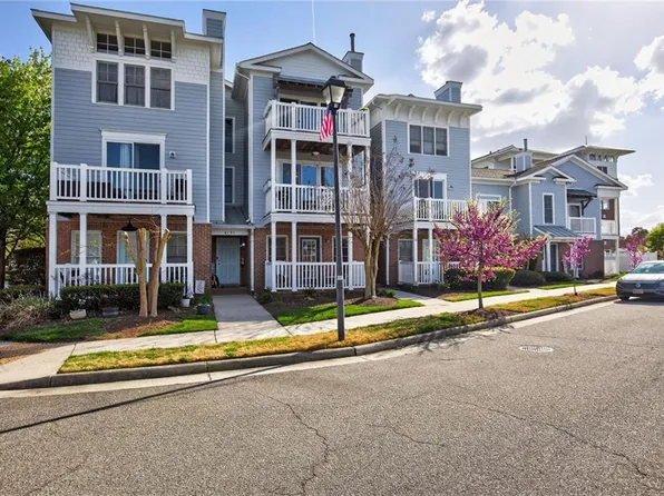 4181 Pretty Walk Ln, Norfolk, VA 23518