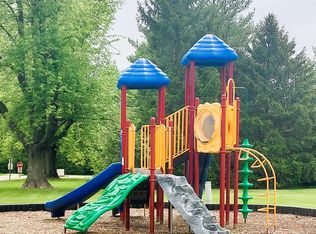 1 Fern St, Urbana, IL 61802