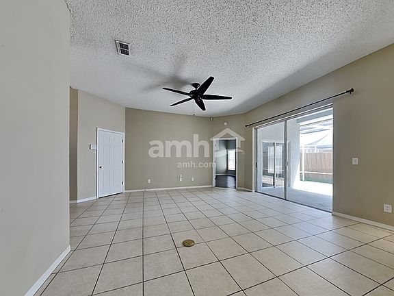 4th image of 13401 Sunvale Pl