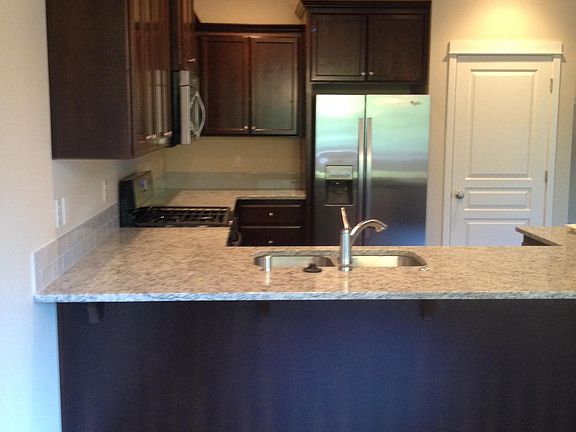 3rd image of 3017 NE 74th St
