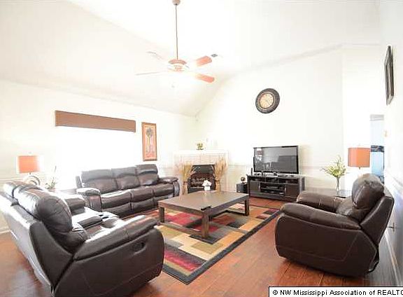 4th image of 7408 Brittnay Dr