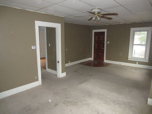4th image of 1315 E 1st Ave