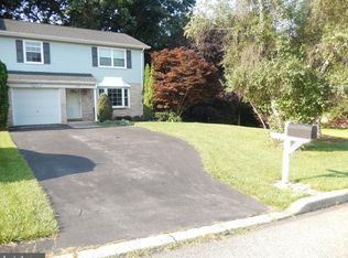 219 Llandovery Dr, Exton, PA 19341