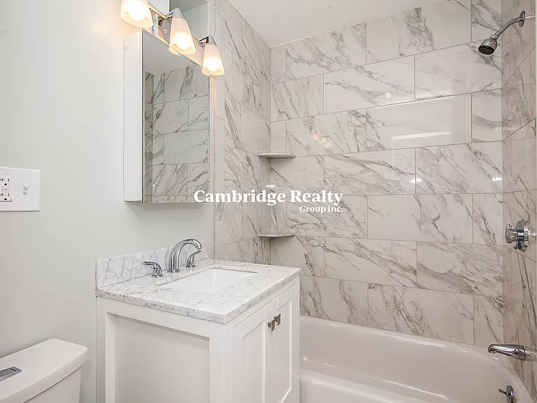 33 Walbridge St #1T — Photo 10