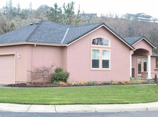 403 Robert Trent Jones Jr Blvd, Eagle Point, OR 97524