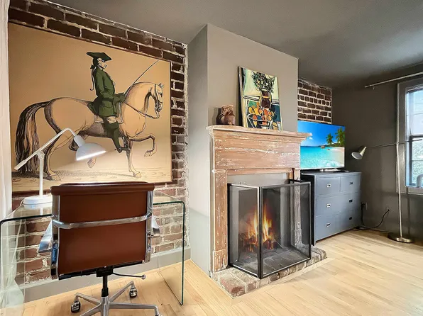 120 E Charlton Ln, Savannah, GA