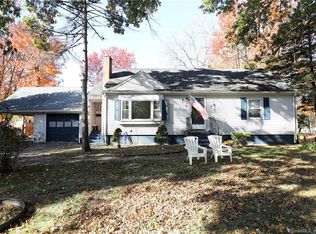 51 Scotland Rd, East Hartford, CT 06108