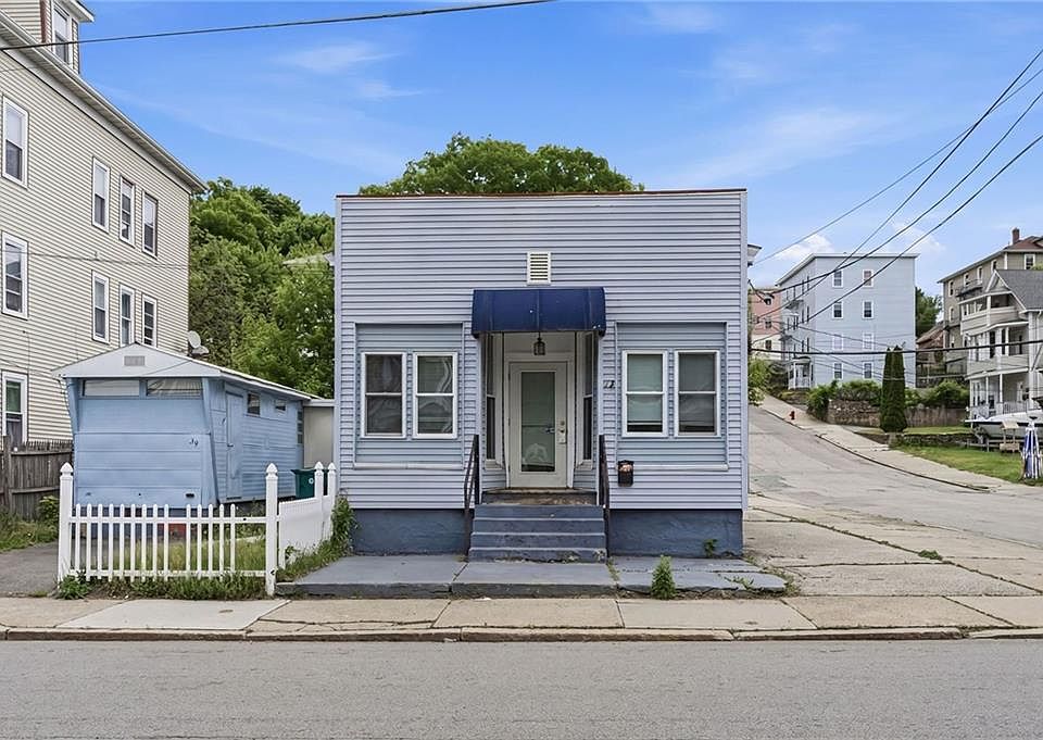 1st image of 42 Transit St