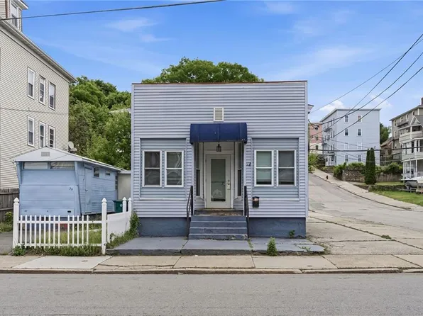 42 Transit St, Woonsocket, RI 02895