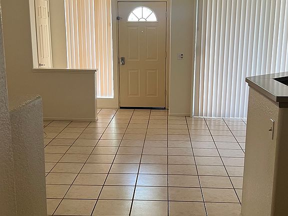 4th image of 7890 E Menton Ave
