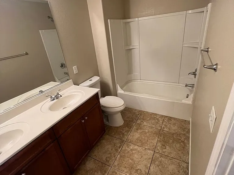 10626 Shiny Skies Dr — Photo 36