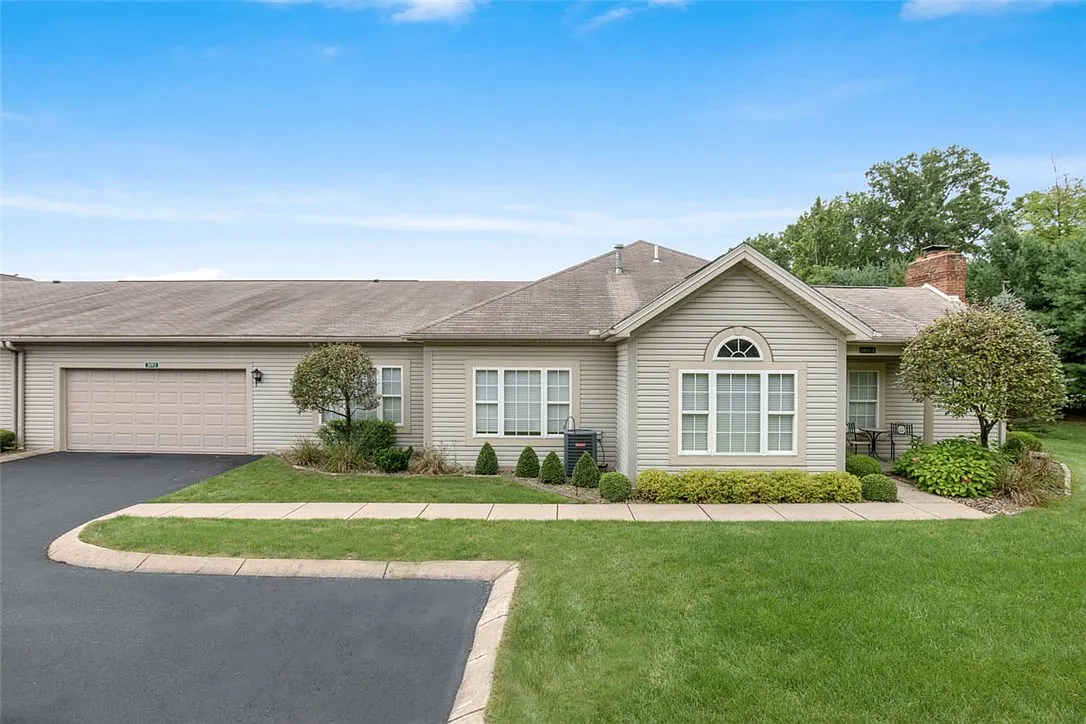 3537-3 Hunters Woods Blvd photo 1