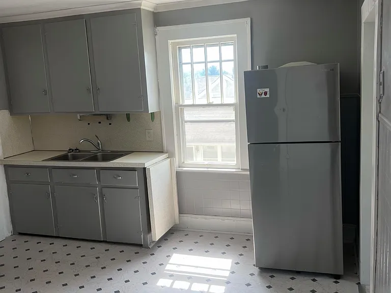 1733 Bundy St #3 — Photo 4