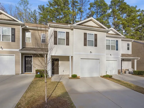 409 Oakmont Valley Trl, Seneca, SC 29678