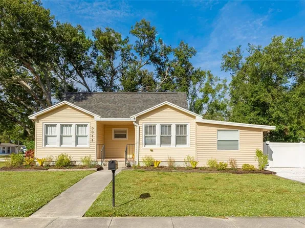 3011 6th St, Sarasota, FL 34237