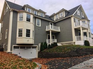 182 Beethoven Ave #1, Waban, MA 02468