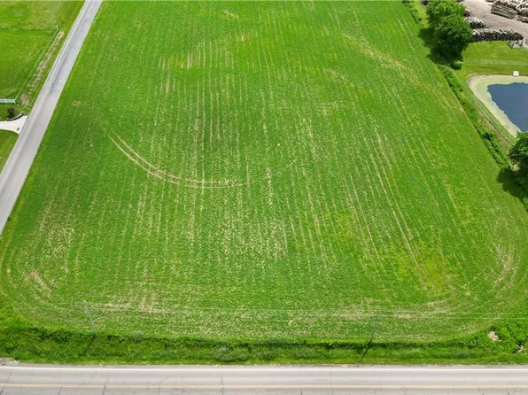 Peabody Kent Rd, Millersburg, OH 44654