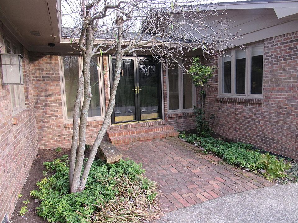 1st image of 3204 Honeyhill Ln