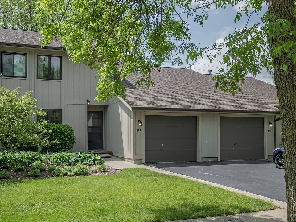 1st image of 879 Shakespeare Dr