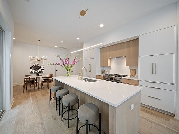 3rd image of 1400 Arthur Ave #2