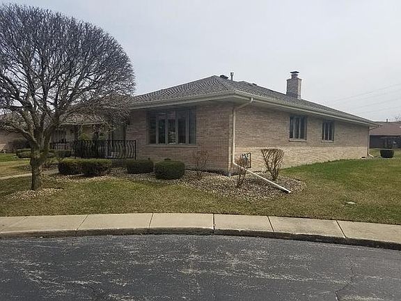 2nd image of 10939 Colorado Ct