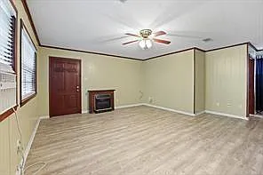 310 Alexander Dr — Photo 7
