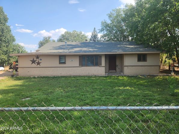 340 W 7th St S, Saint Johns, AZ 85936
