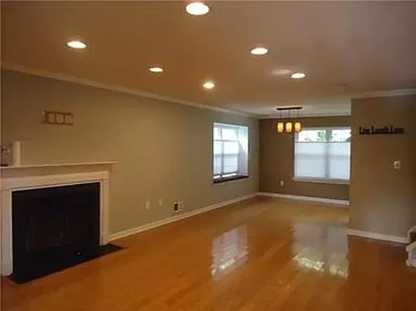 46 Albury Way, North Brunswick, NJ 08902