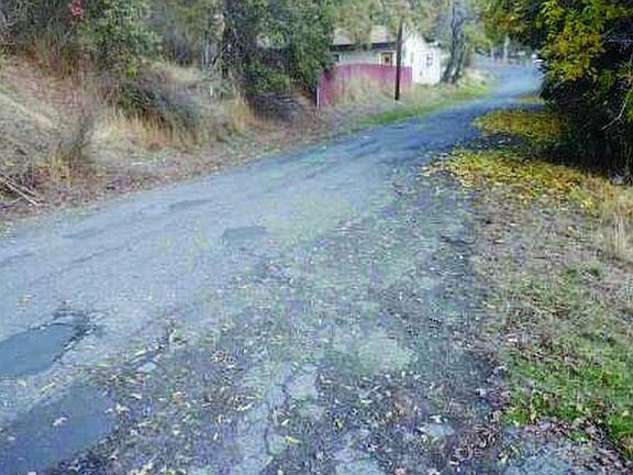 5th image of 675 Scotts Valley Rd
