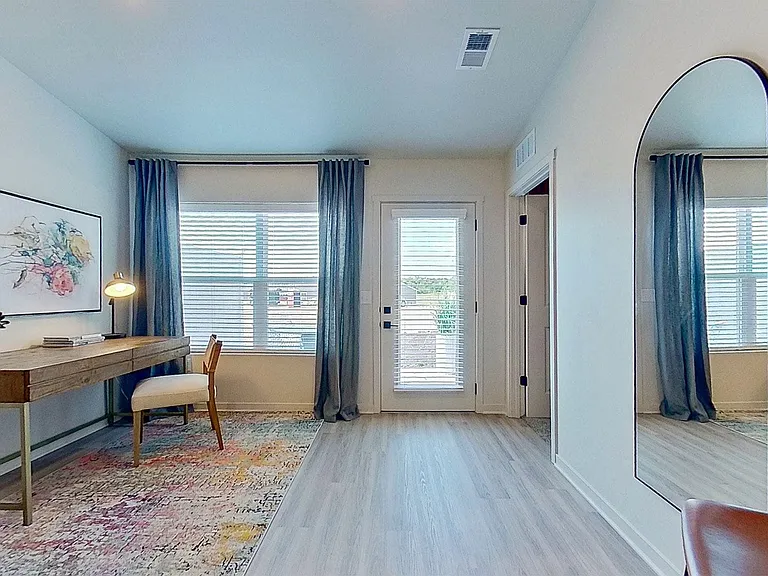 Arabella — Photo 10