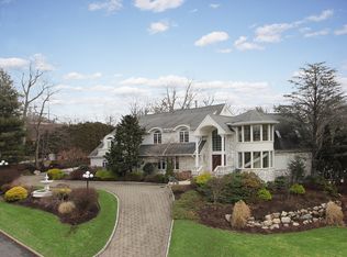 417 Saddle Back Trl, Franklin Lakes, NJ 07417