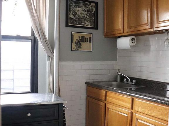 4th image of 80 Haven Ave APT 3F