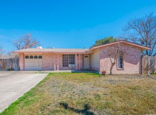 2406 Roseville St, Kirby, TX 78219